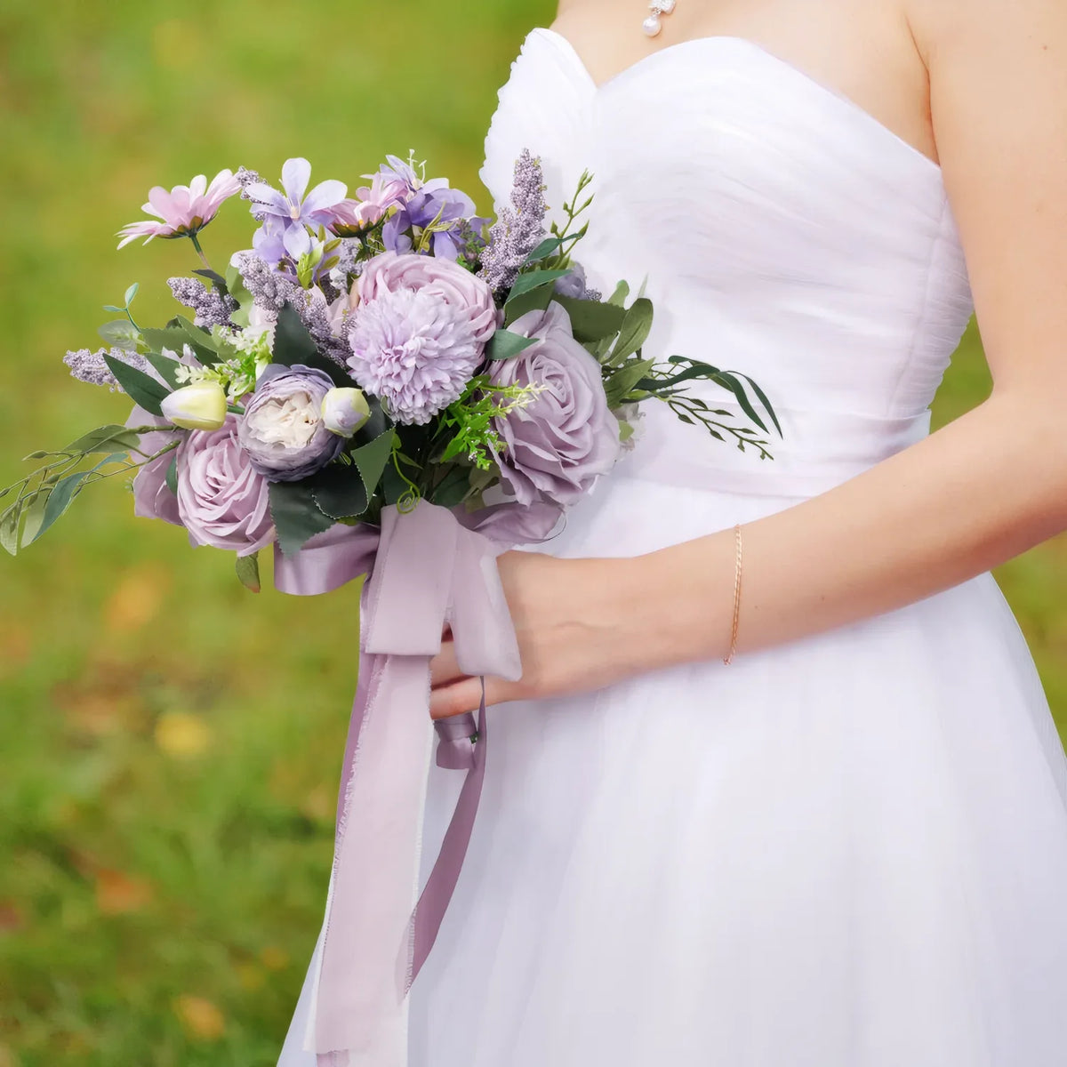 Uflower Purple bridal flower bouquet MG80004-01 - Uflower