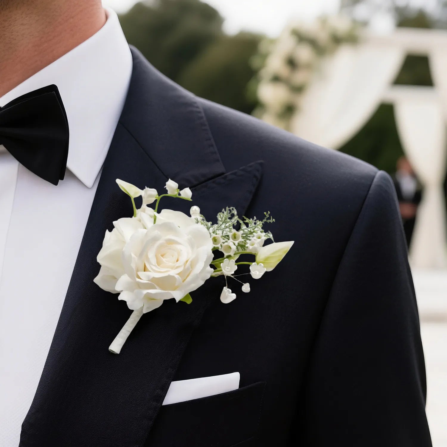 Uflower Boutonnieres in Ivory MG80012-02*6