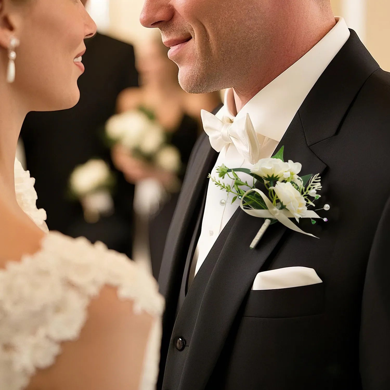 Uflower Boutonnieres in Ivory MG80005-03*6