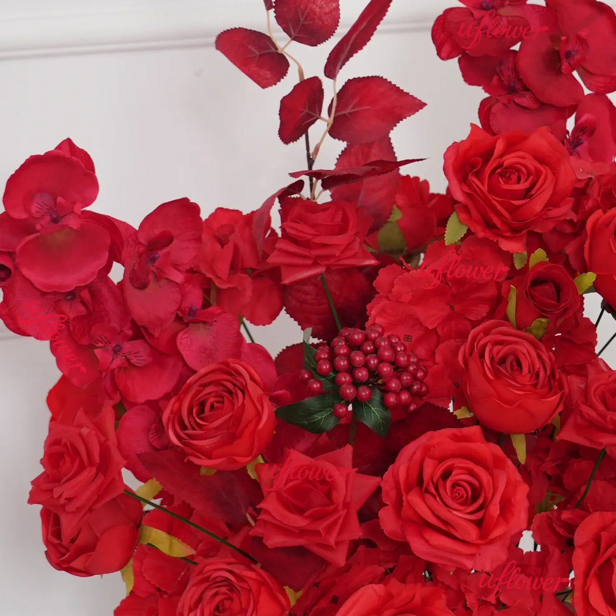 Uflower Rose Rouge Artificielle Mariage KT Toile de Fond Décoration Rangée de Fleurs SET80203