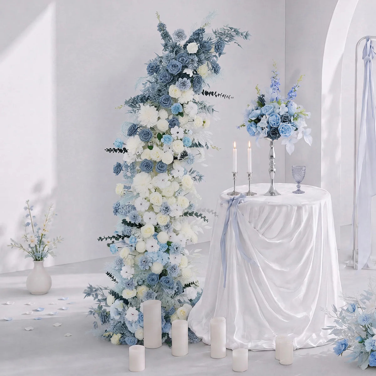 Blue Wedding Decor Set | Horn Arch, Aisle Flowers & Table Centerpieces