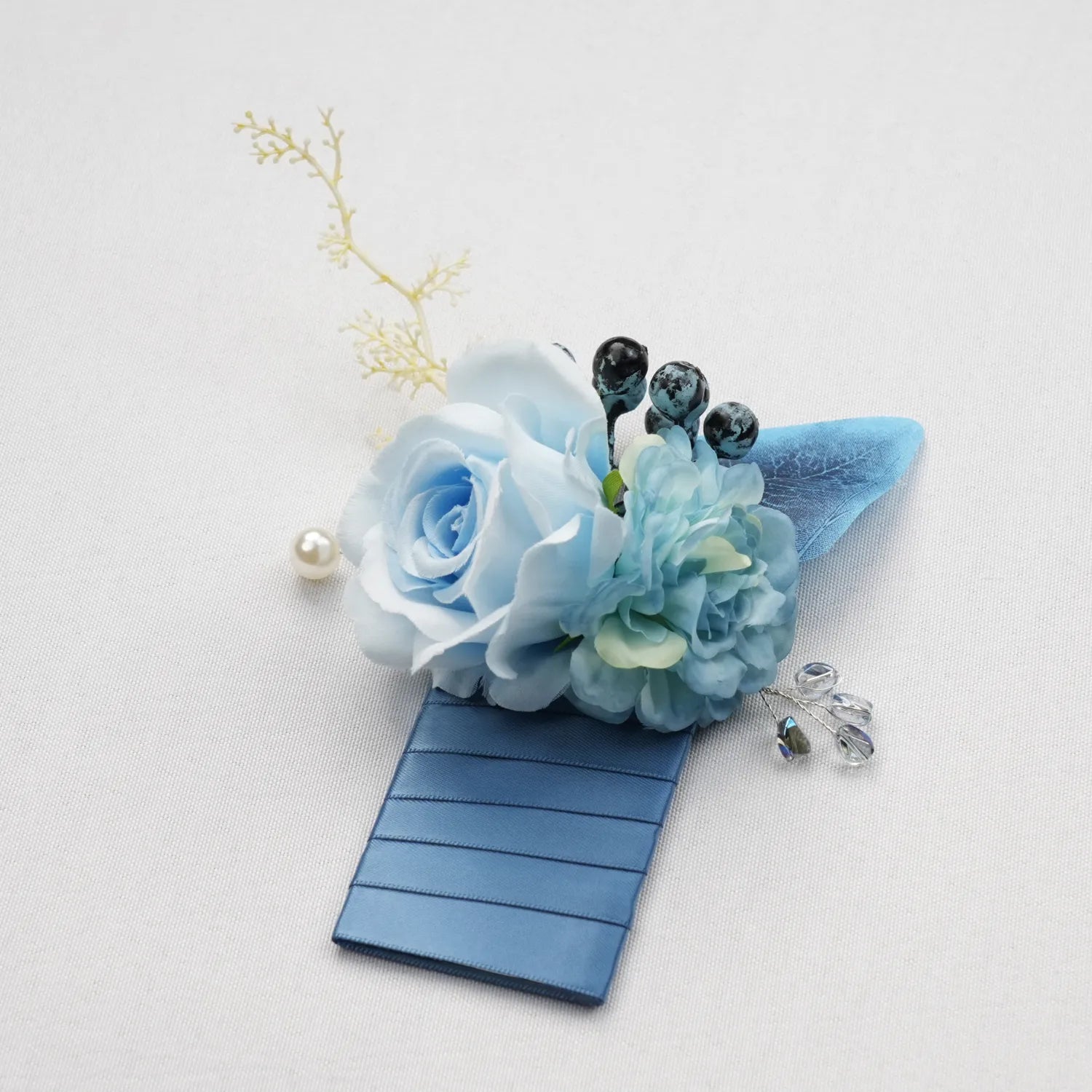 Uflower Boutonnieres in Dusty Blue with Card MG80007-02*6