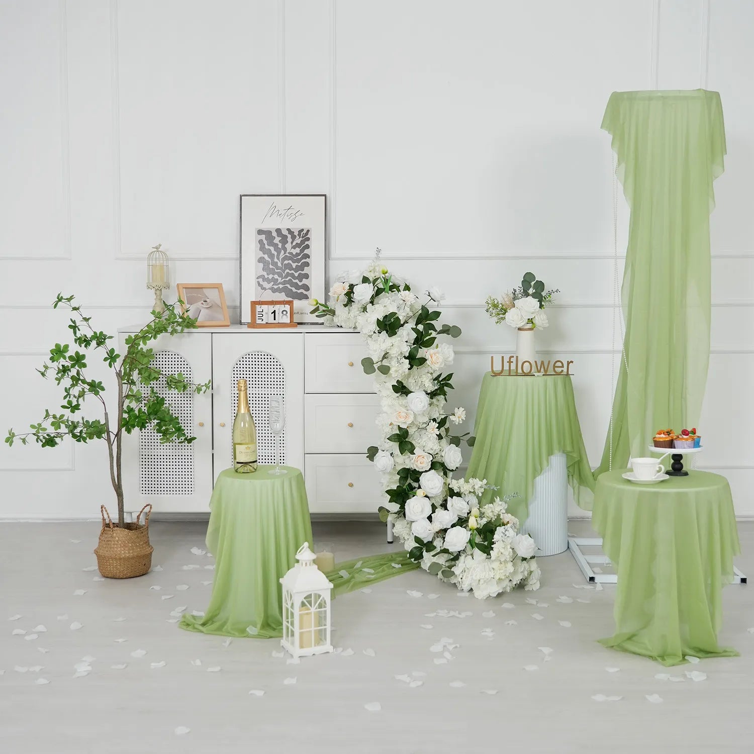 Uflower White Rose Greenery Sofa Table Runner Floor Flower Arrangement MC80222-04