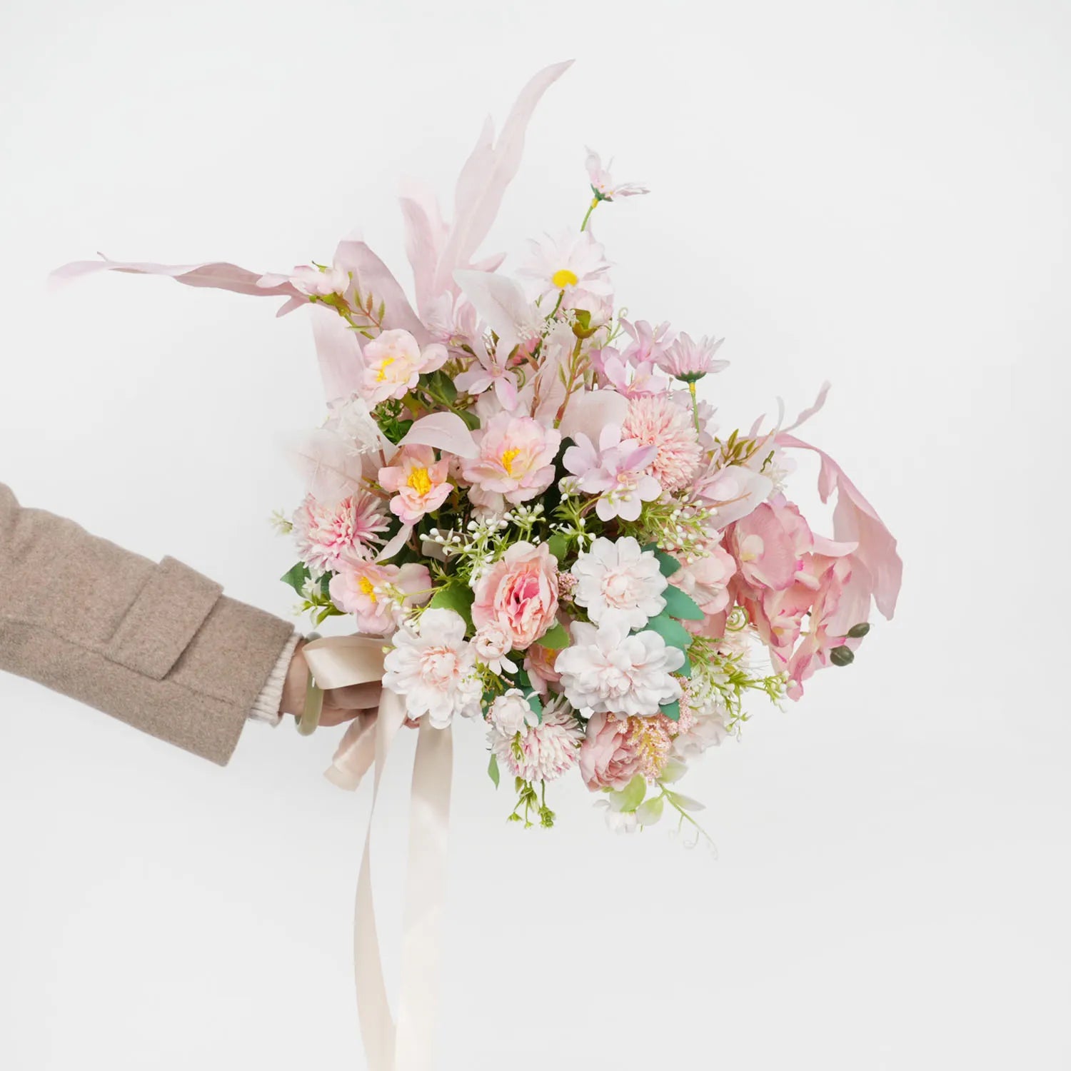 Uflower Bridal Bouquet in Blush & Cream MG80009-01