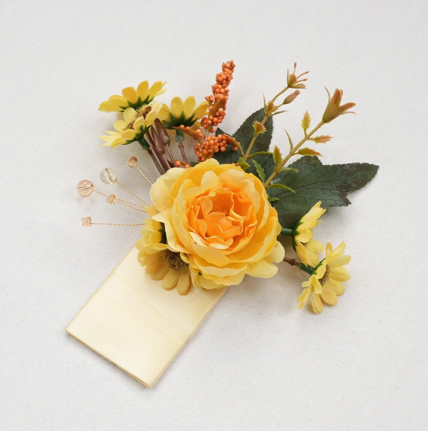 Uflower Boutonnieres in Yellow With Card MG80003-02 - Uflower