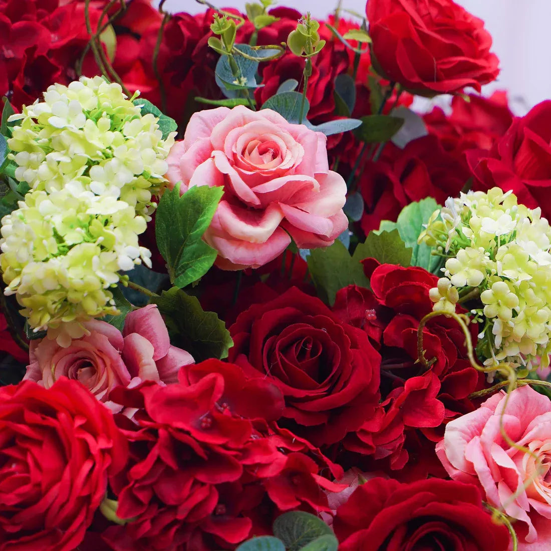 Artificial Vermilion Flower Wedding Table Centerpiece DD02490 - Uflower