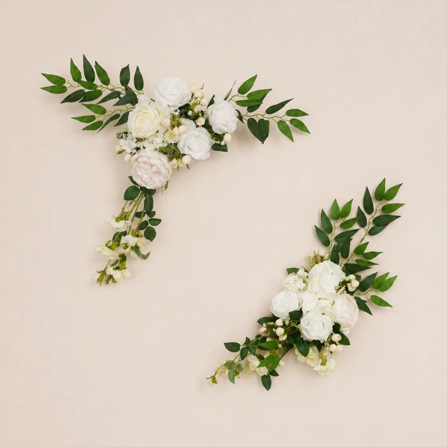 Elegant Wedding Floral Decor – Ground Flowers, Centerpieces & Welcome Sign