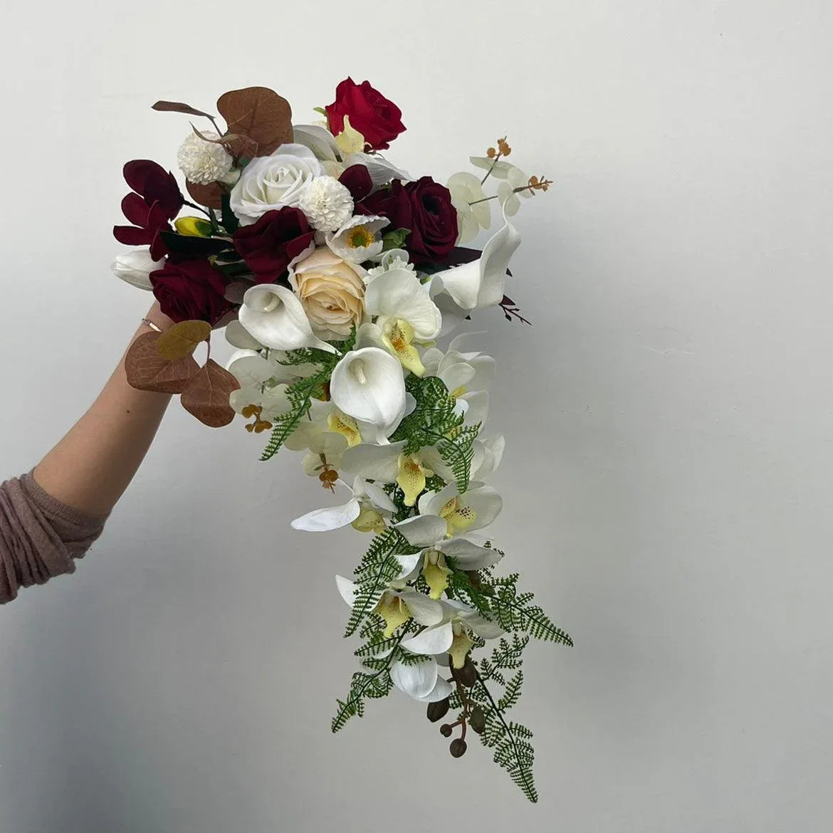 Hand bouquet waterfall bridal bouquet simulation wedding flowers - Uflower