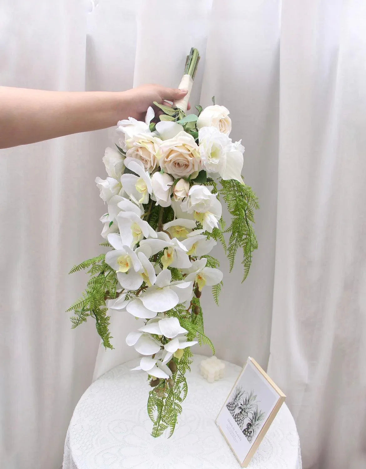 Hand bouquet waterfall bridal bouquet simulation wedding flowers - Uflower