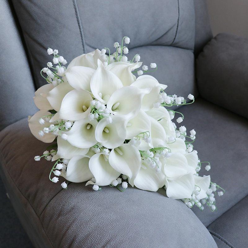 Cascade Bridal Bouquet in Calla Lily - Uflower